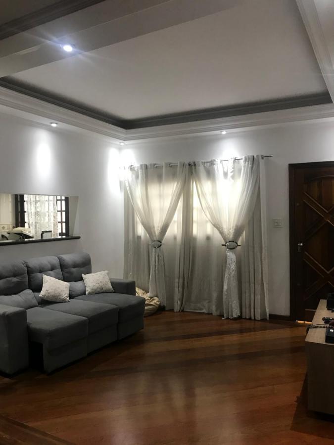Hostel Gru Economico Com Quartos Individuais E Translado グアルーリョス エクステリア 写真